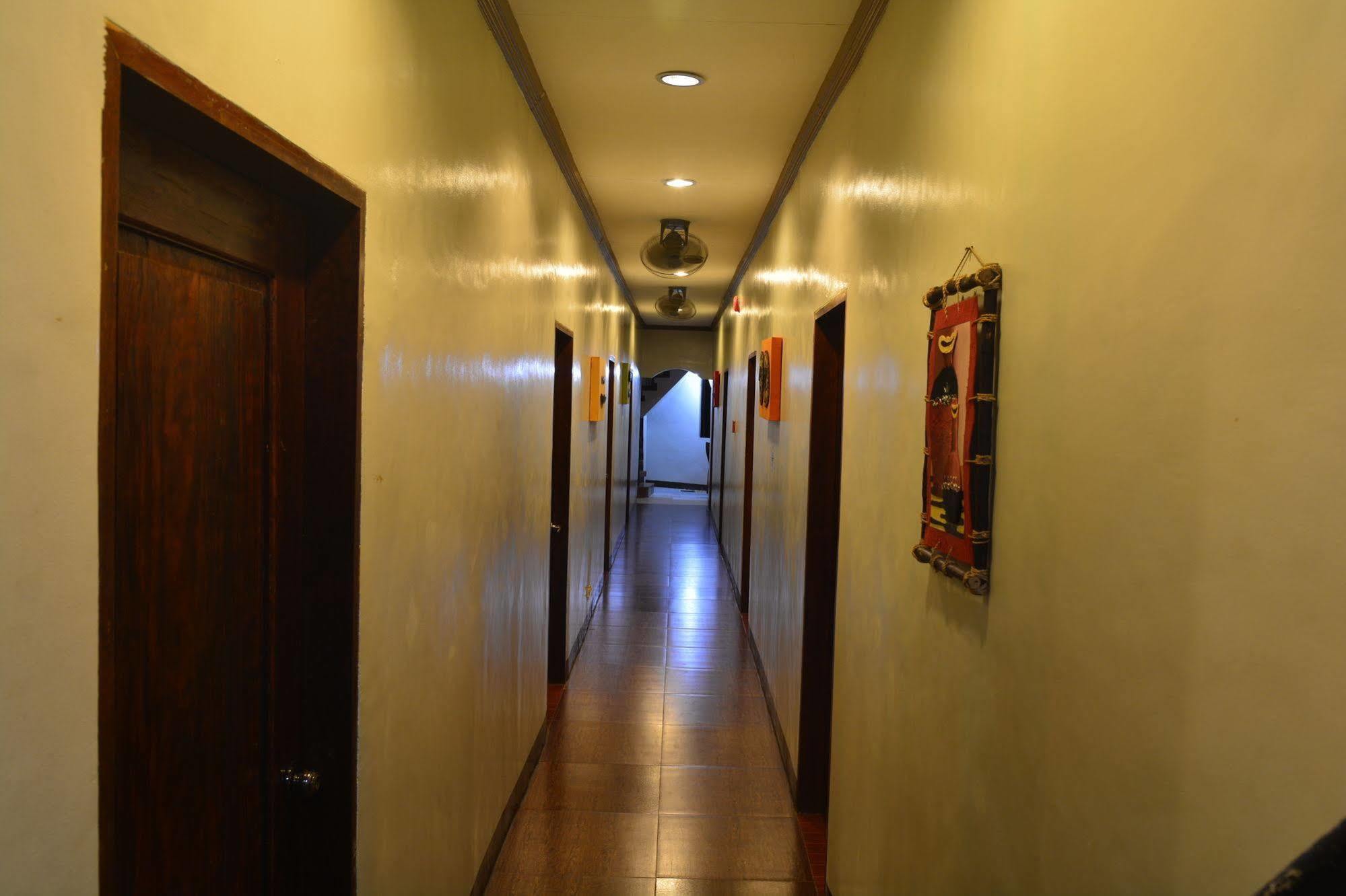 Kawayanan Heights Inn Coron Exterior photo